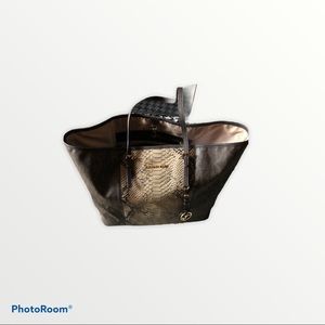 Signature MK/ Large Snake Print